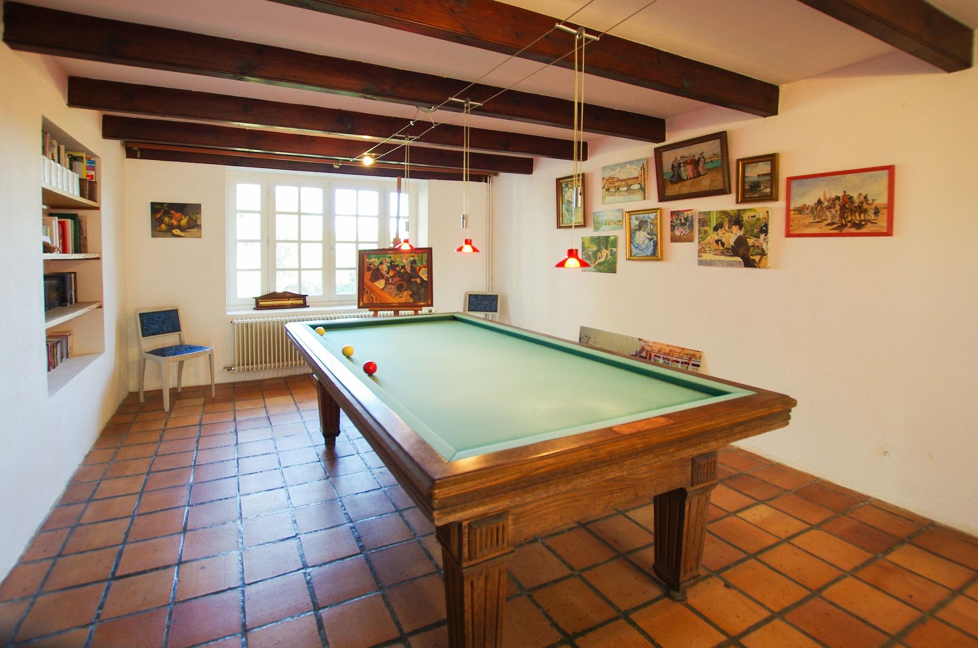 Instalaciones Recreativas Logis Saint Leonard
