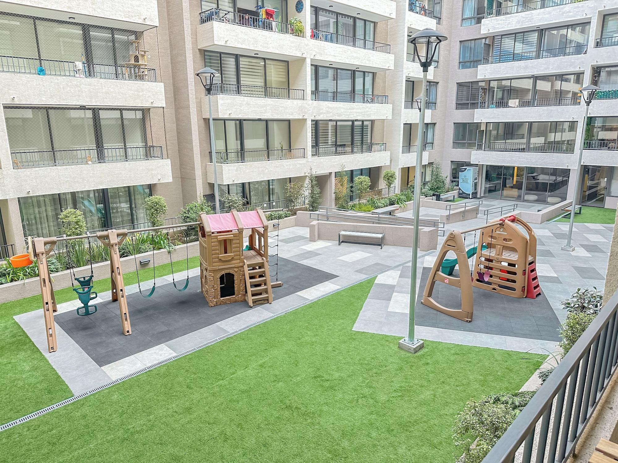 Instalaciones Recreativas Depto acogedor cercano a metro y centro
