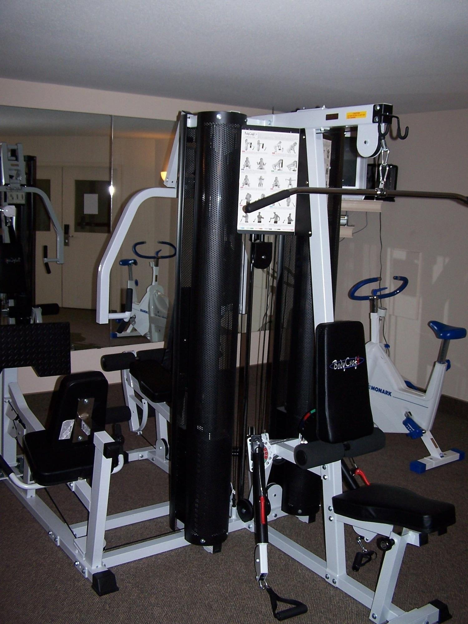 Gimnasio Inuvik Capital Suites