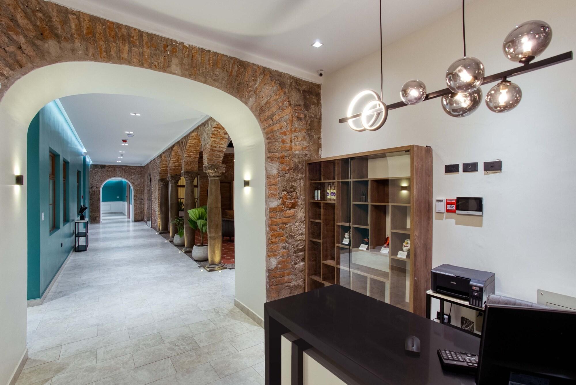 Vista Lobby Wanderlot- Hotel Plaza Central