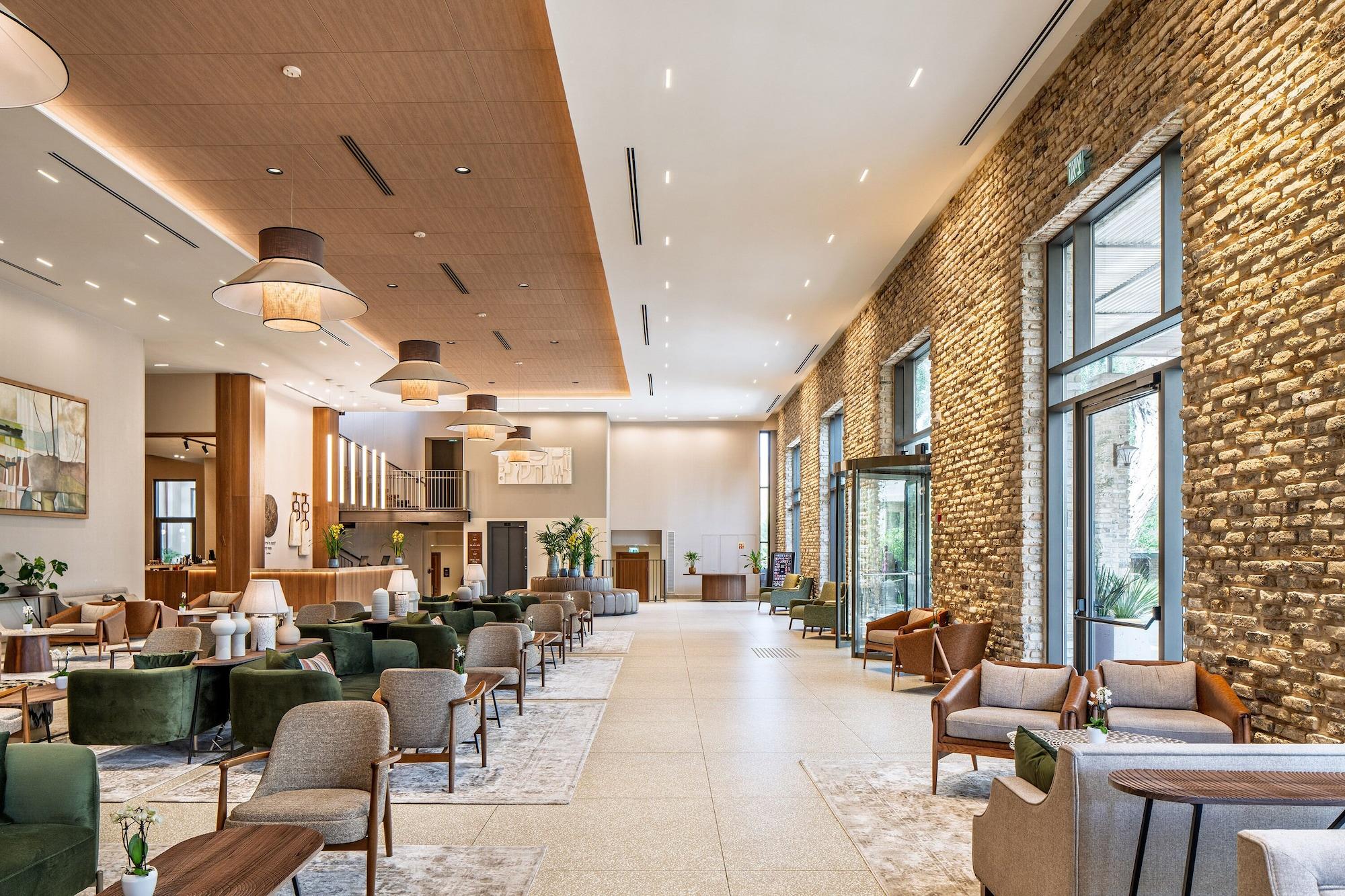 Vista Lobby Ayala by Isrotel Collection