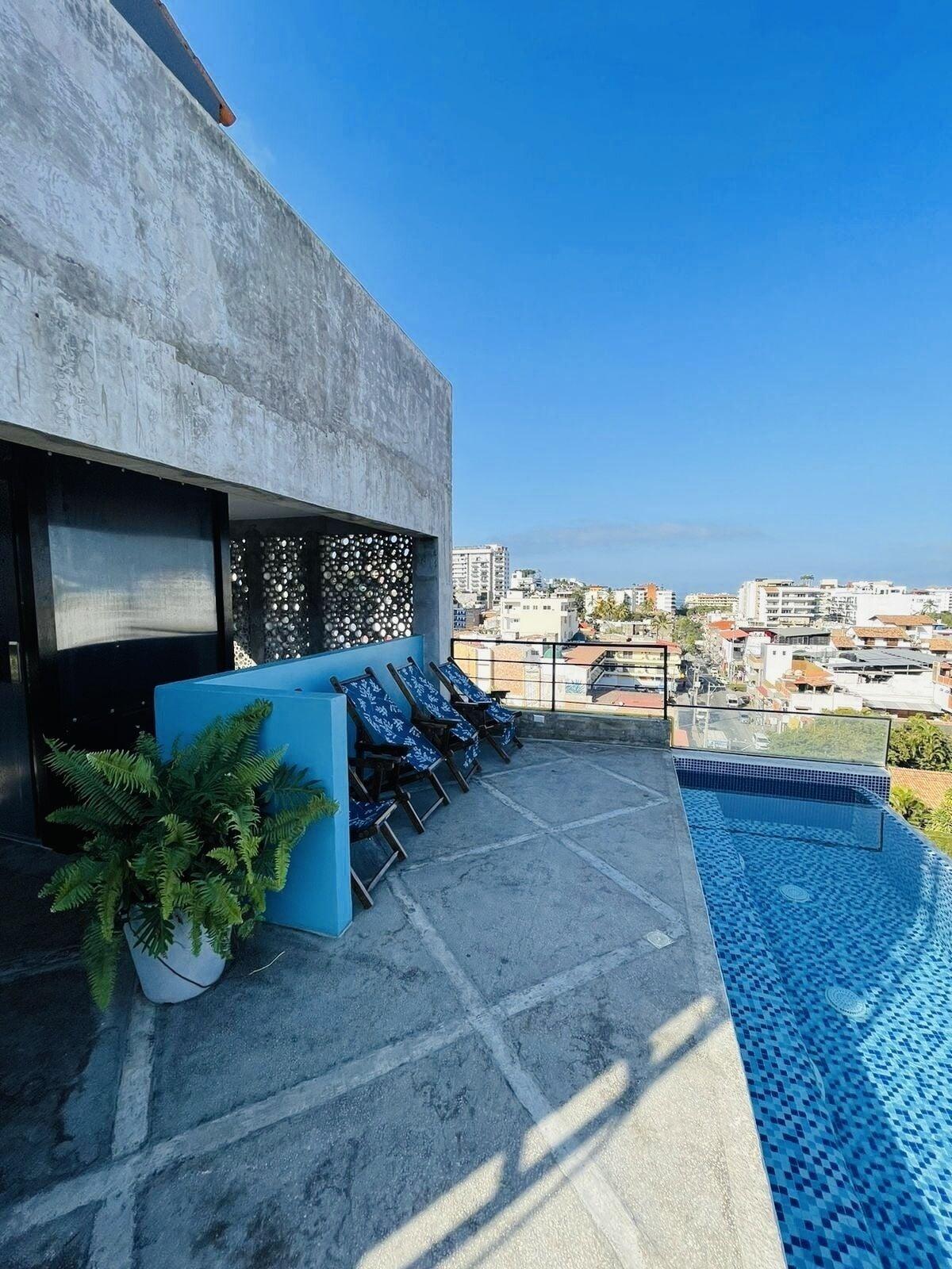 Varios Lofts on Basilio