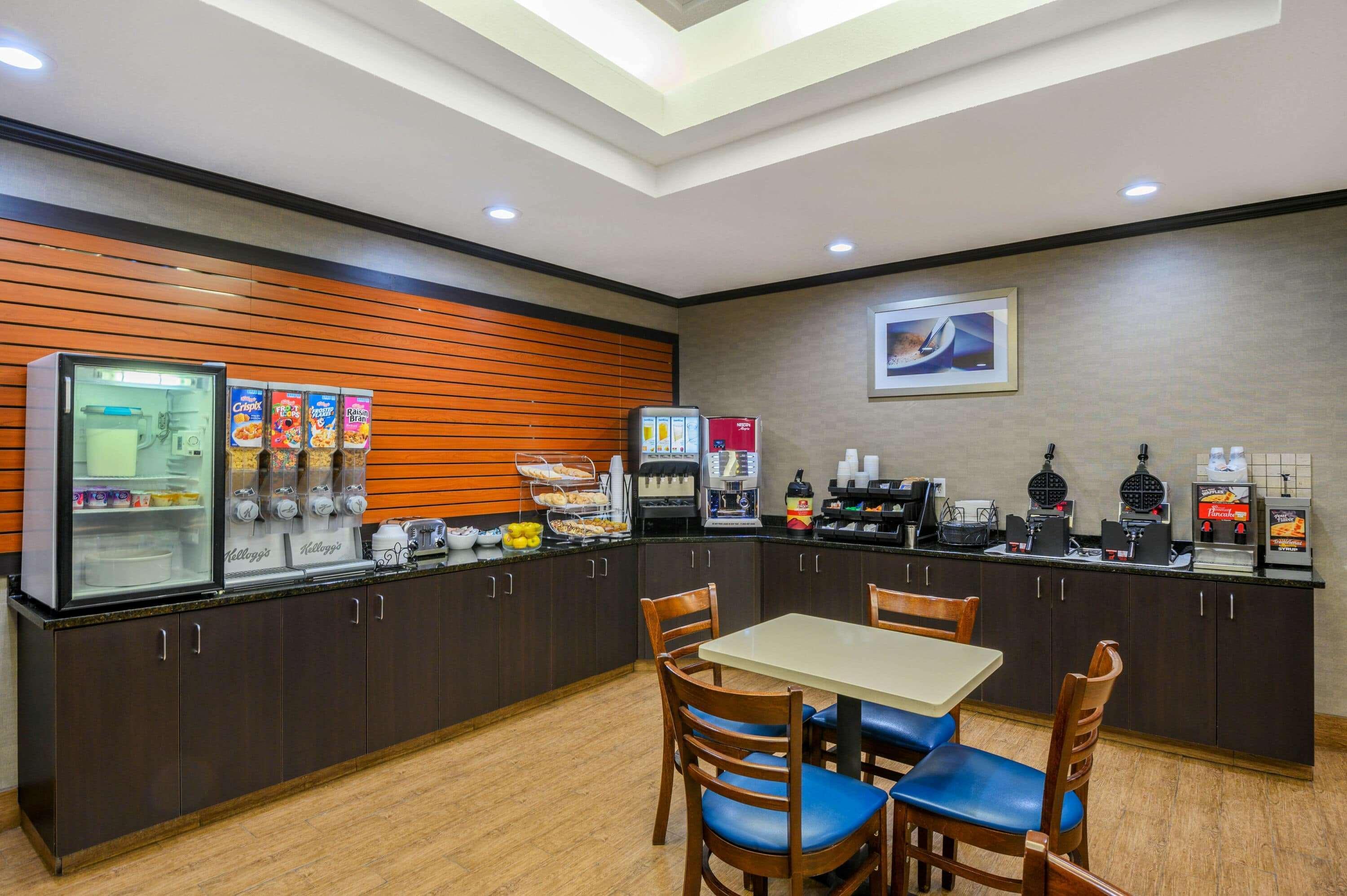 Restaurant La Quinta Inn & Suites by Wyndham Glendive
