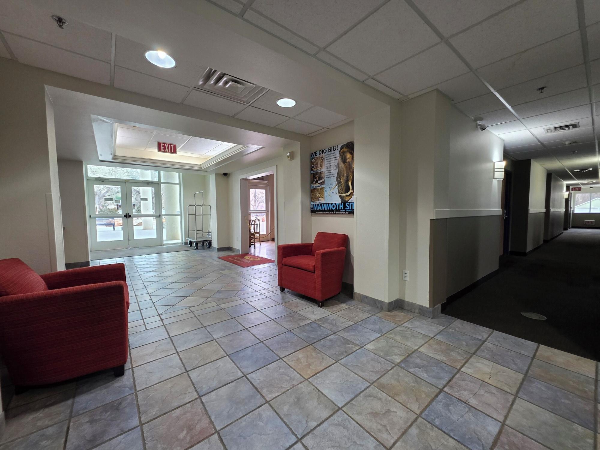 Vista Lobby Econo Lodge Hot Springs South