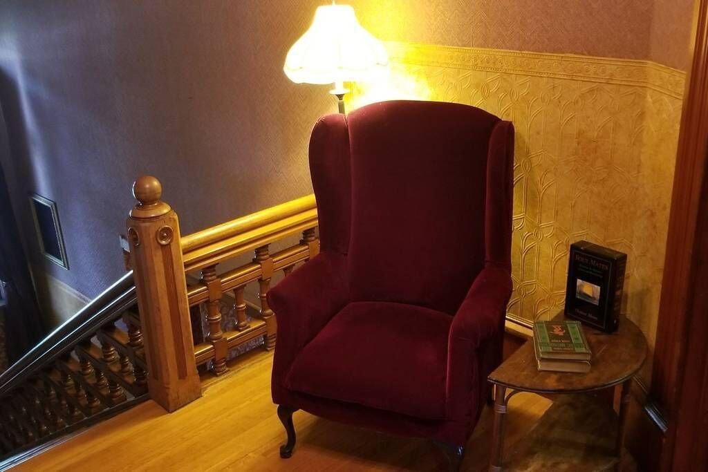 Varios Historic Victorian Inn
