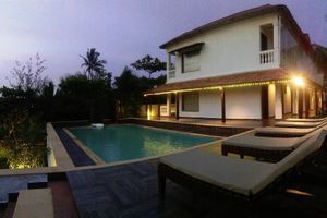 Alojamiento - Shining Sand Beach Hotel