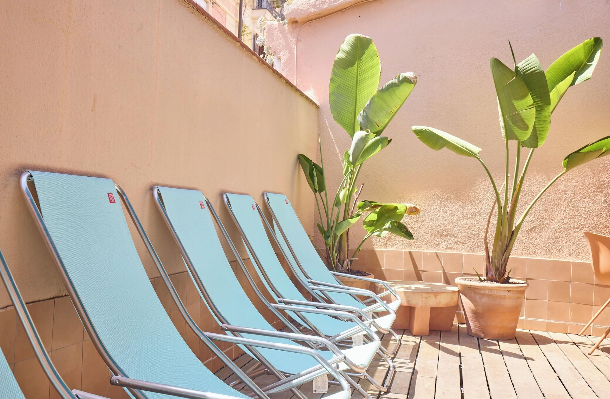 Vista Exterior Latroupe Poblenou Beach