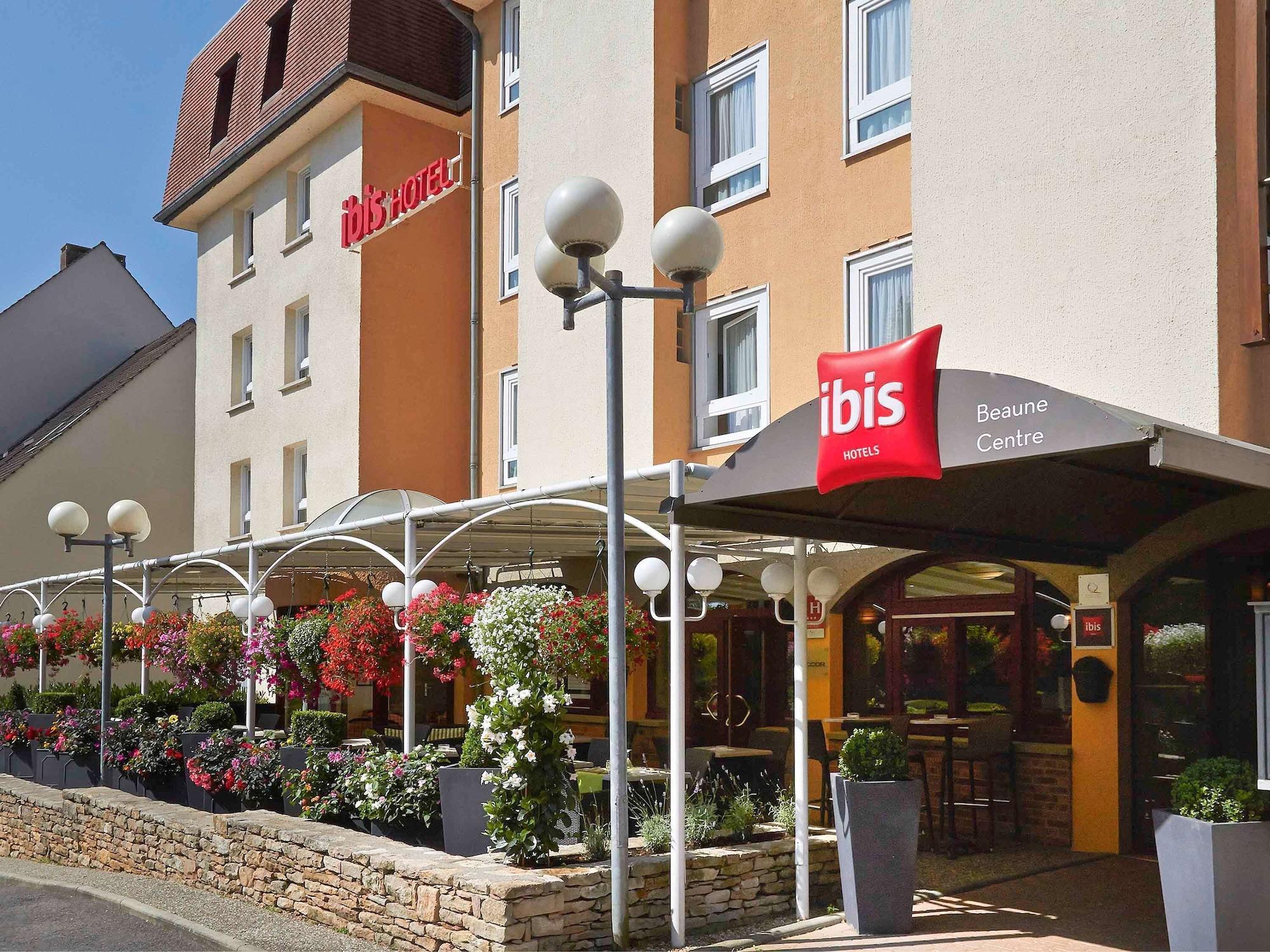 Vista Exterior ibis Beaune Centre