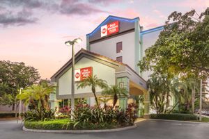 Alojamiento - Best Western Plus Kendall Hotel & Suites