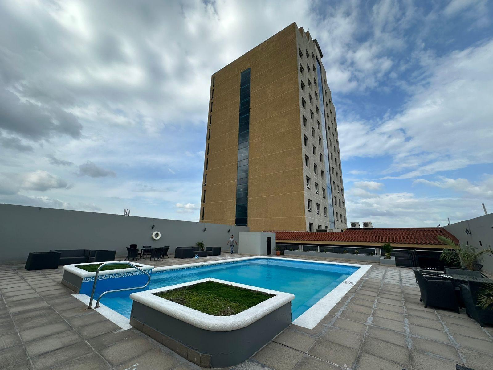 Vista Piscina Intercity Tower
