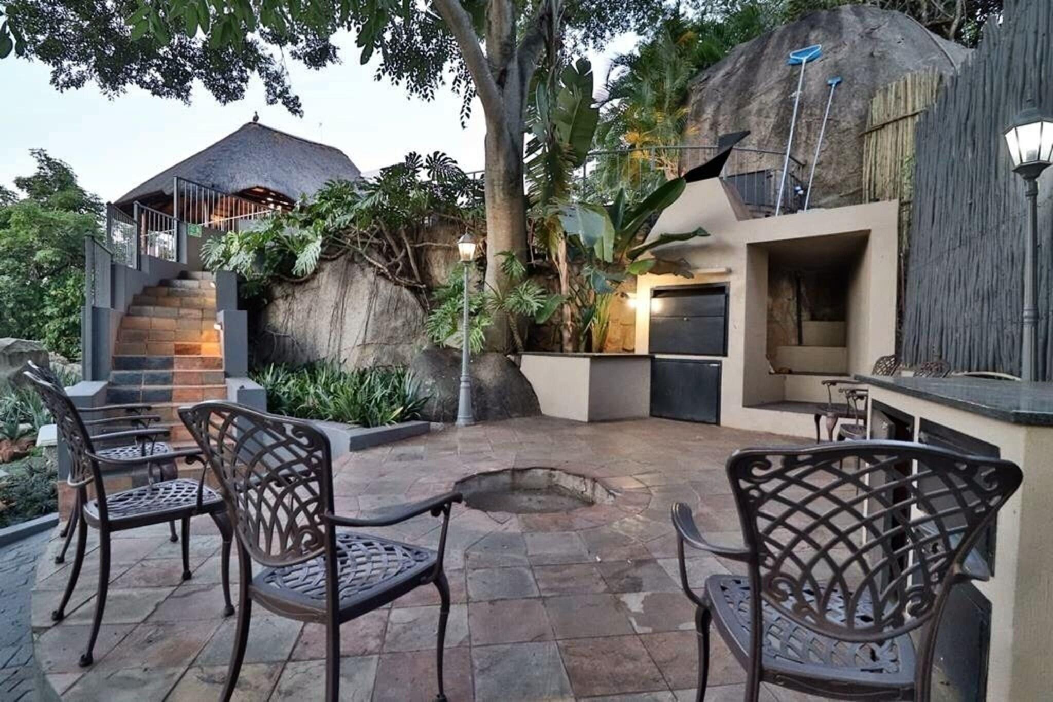 Instalaciones Recreativas La Roca Guest House