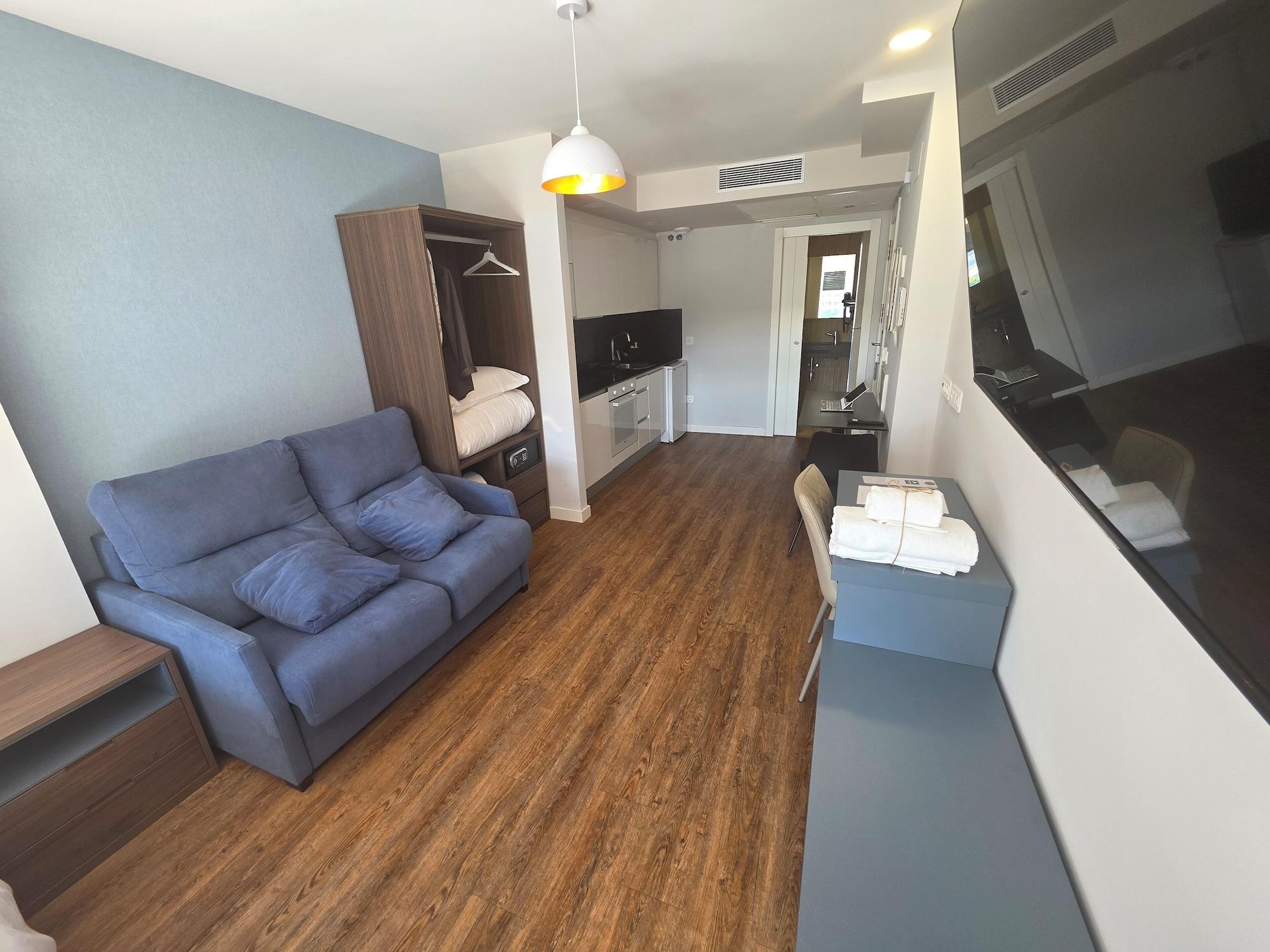 Habitación ARANDA FLEX LIVING