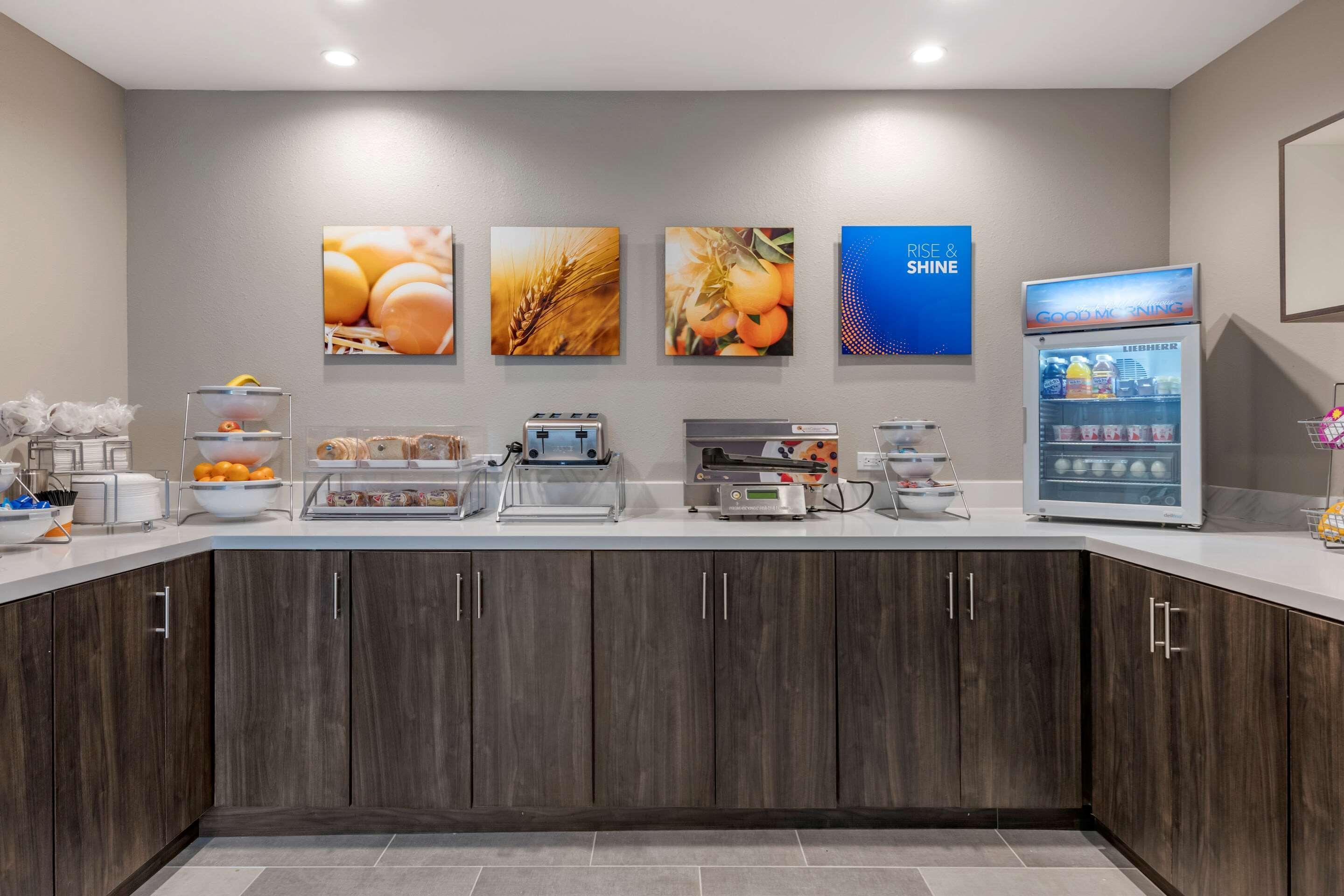 Restaurant Comfort Inn & Suites Jacksonville - Orange Park Near Naval Air Station