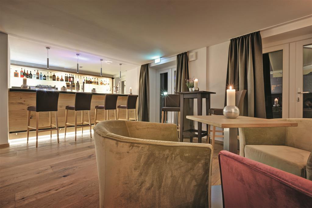Bar/Salón Obermühle Alpin Spa Resort