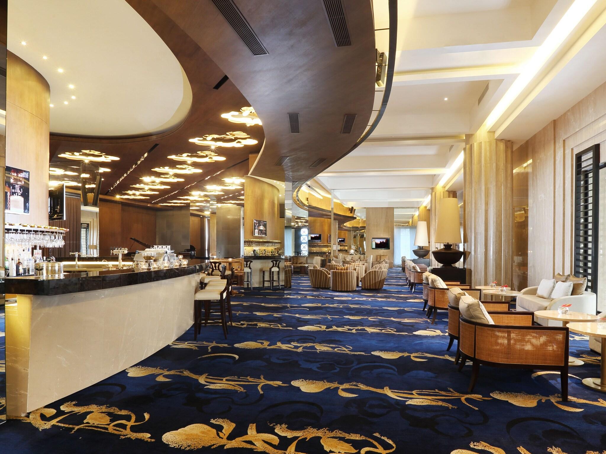 Bar/Salón Hotel Tentrem Yogyakarta