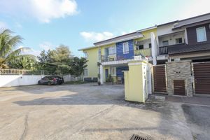 Alojamiento - Hotel O Come Inn Premium