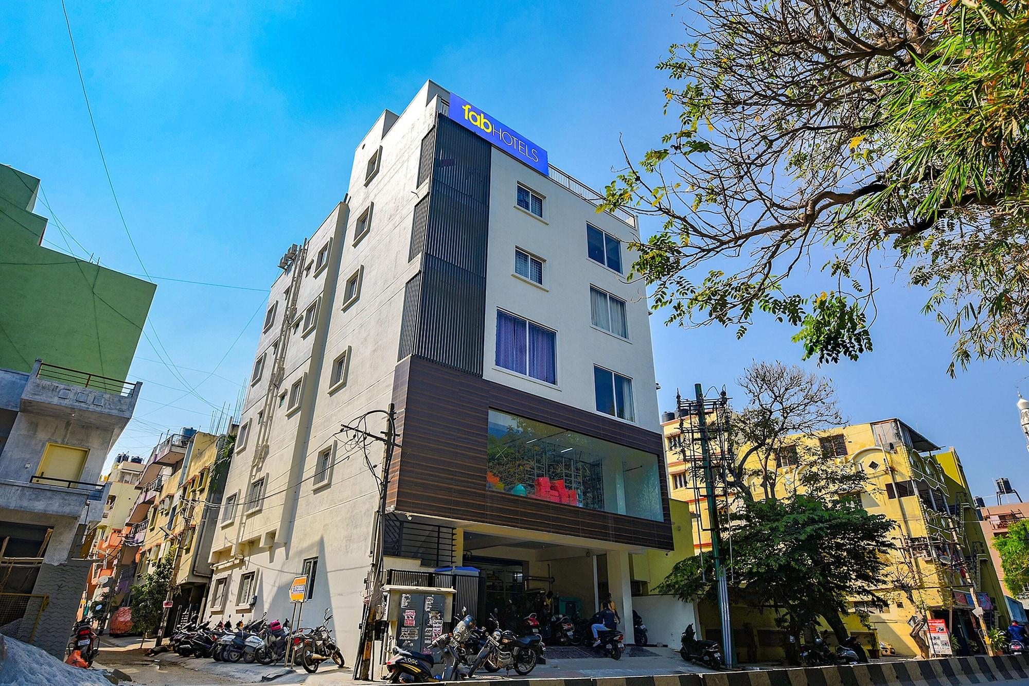 Varios Fabhotel Gr Lake View