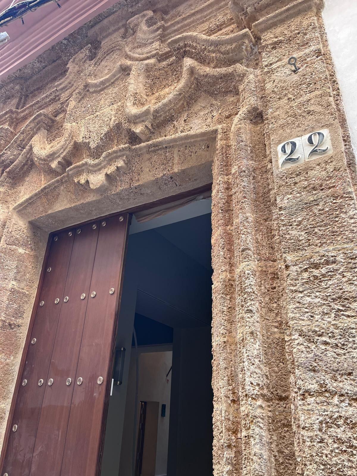 Vista Exterior Torre Camelia