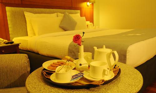 Set de Habitación Palette - Hotel Trishul Grand