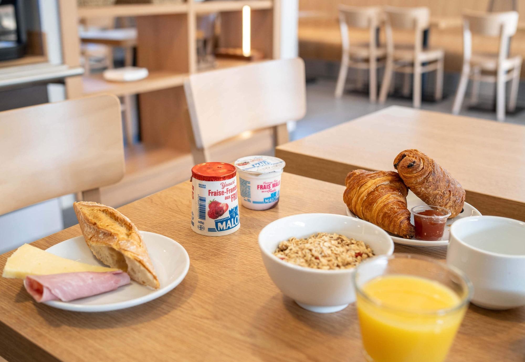 Restaurant B&B HOTEL Limoges Gare