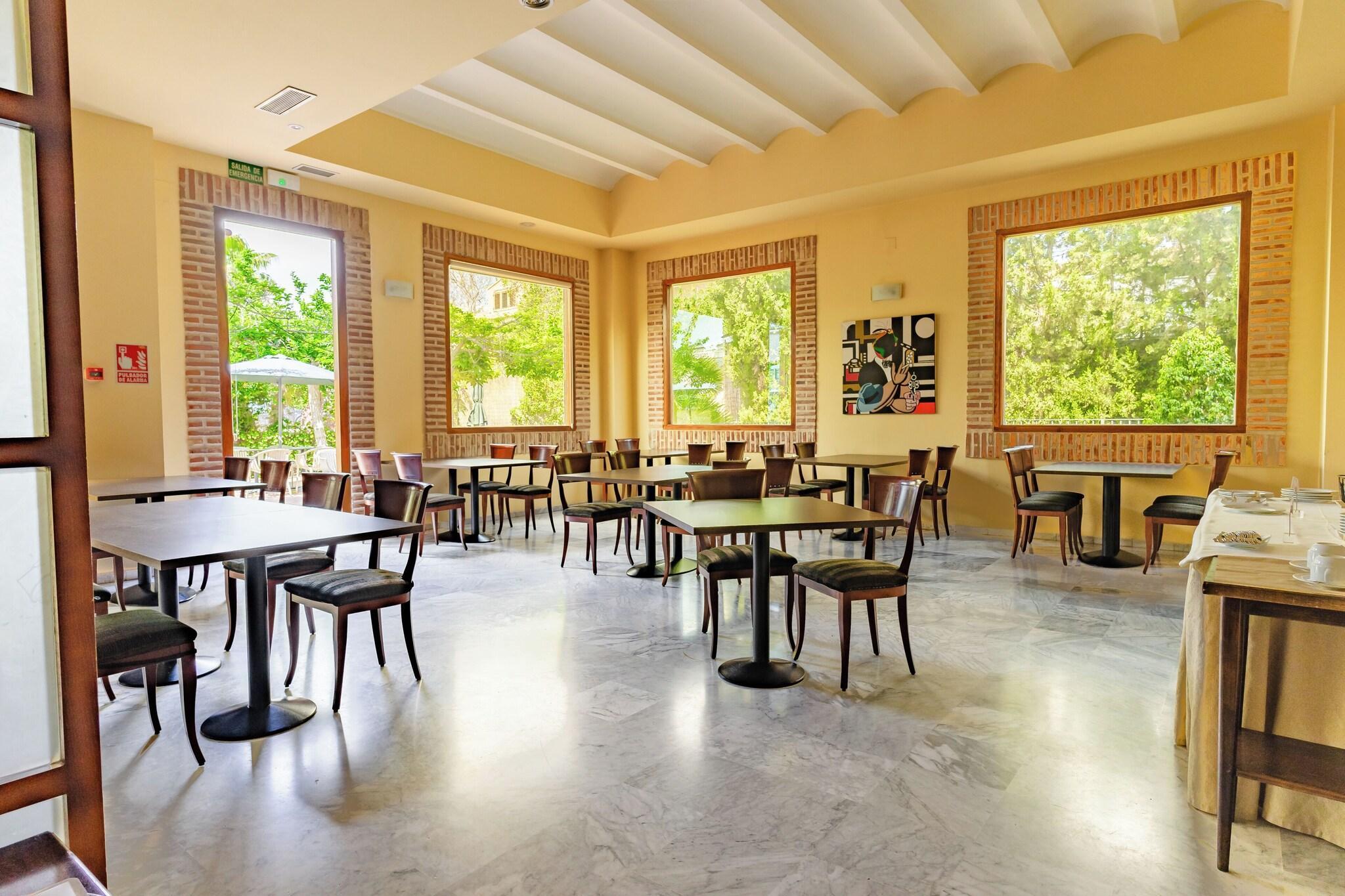 Restaurant Hotel Ad Hoc Parque Golf