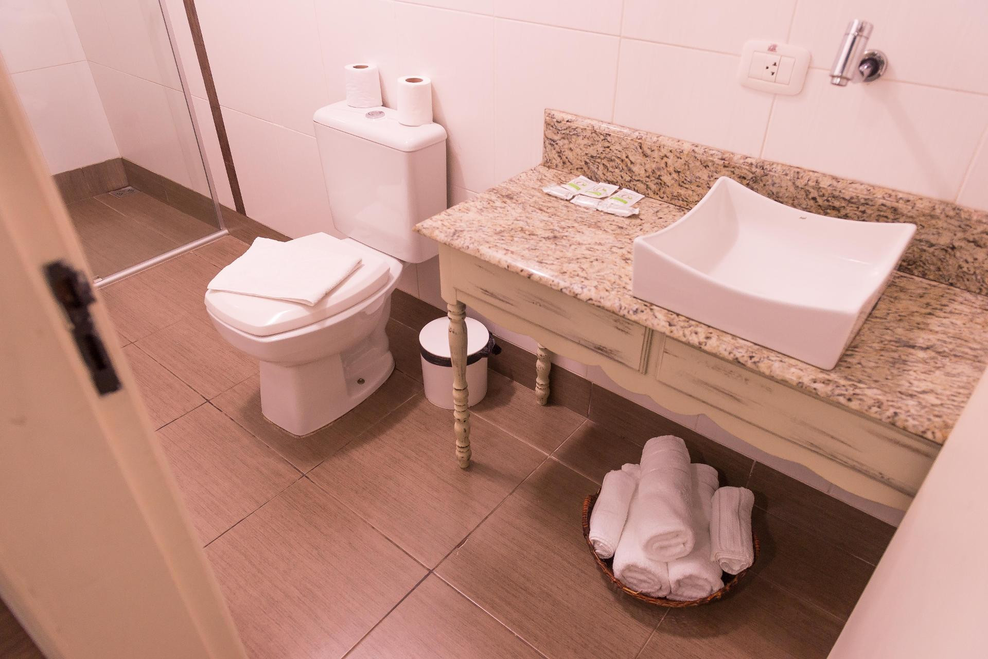 Baño Hotel Ponto Com