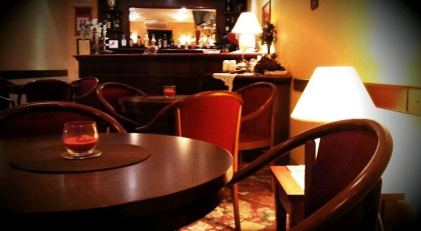 Bar/Salón Hotel Posta