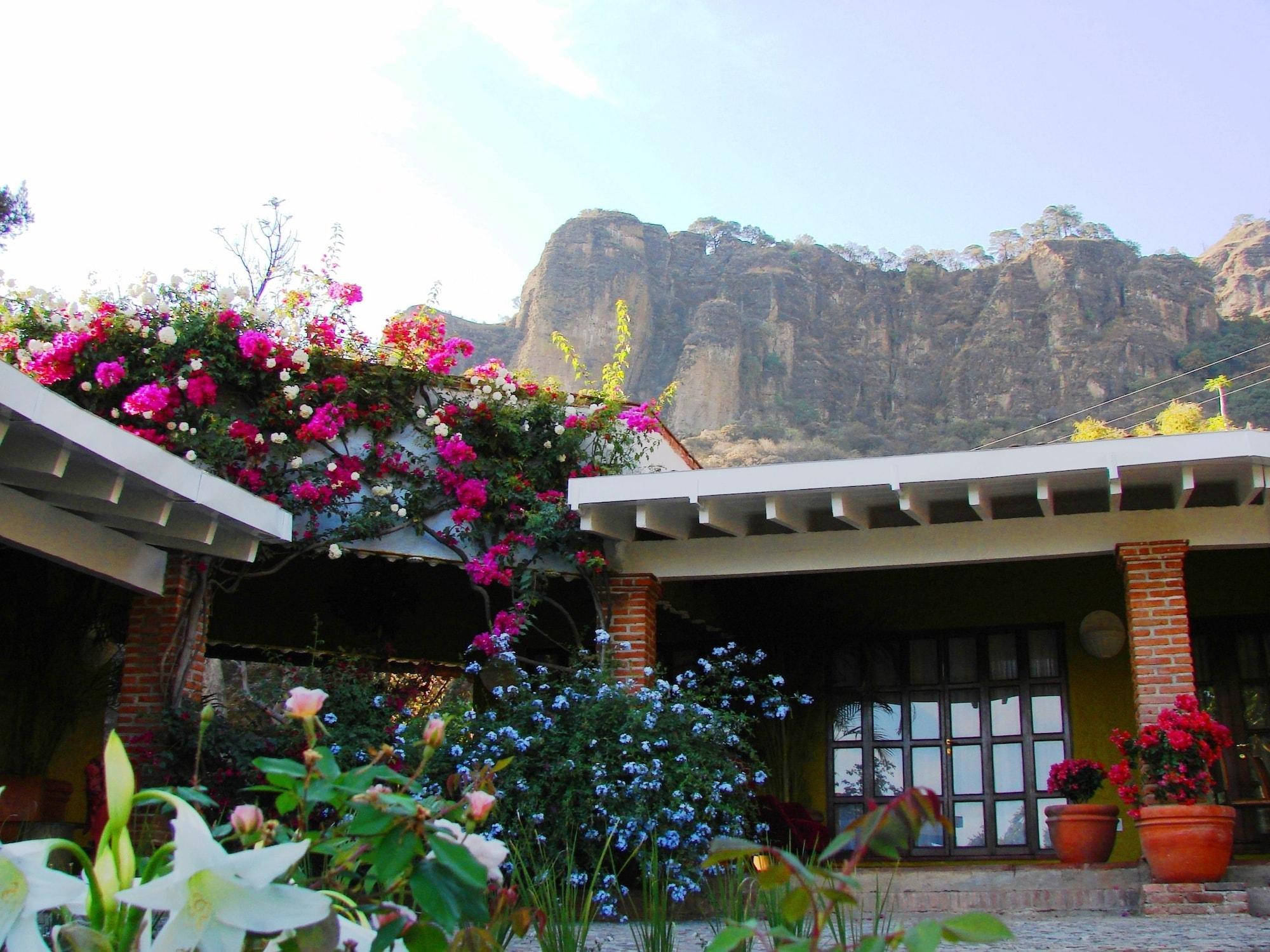 Vista Exterior La Villa Bonita Culinary Vacation