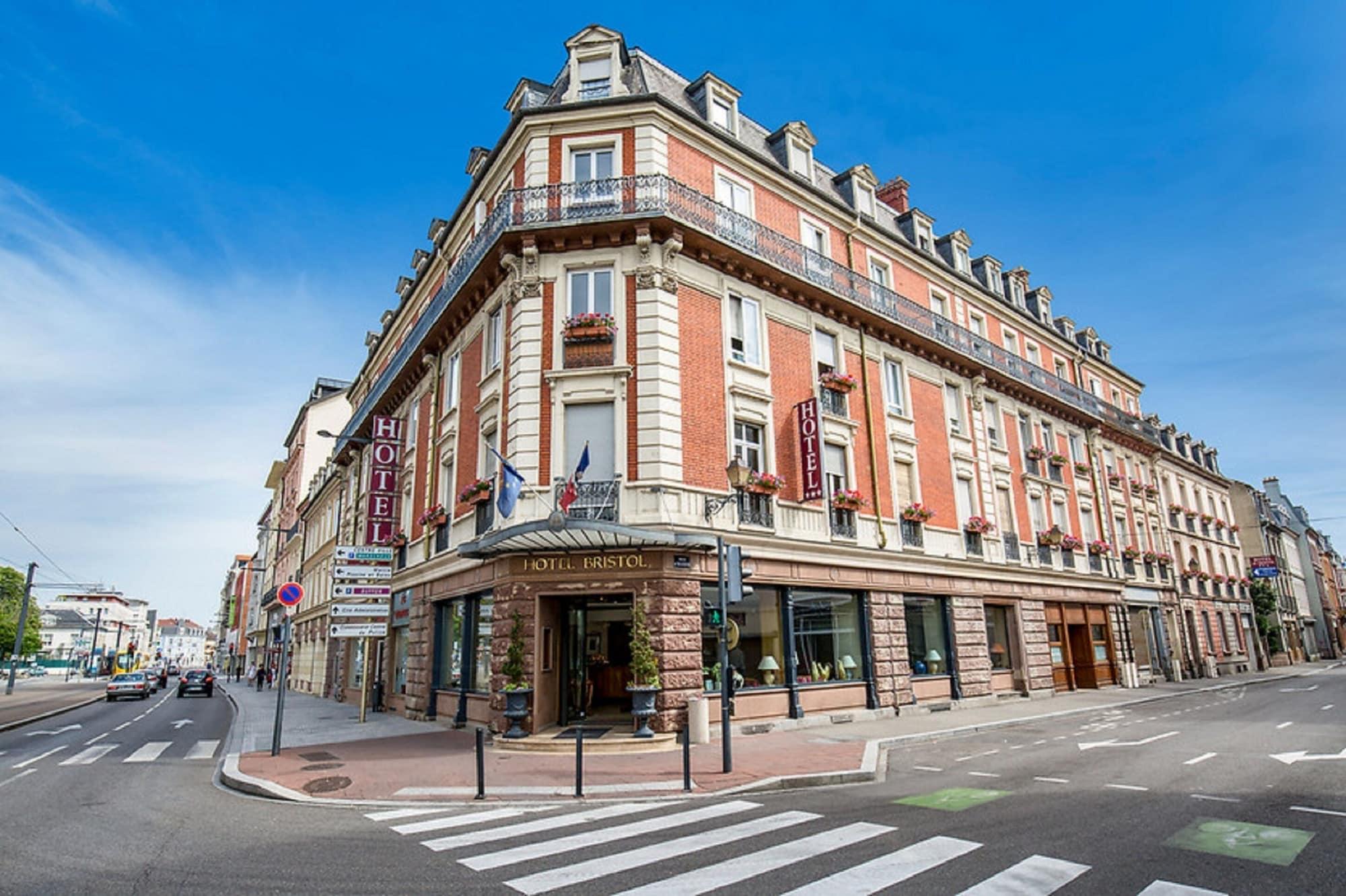 Vista Exterior Hotel Bristol