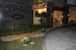 Paquete - Hotel Ojos del Rio