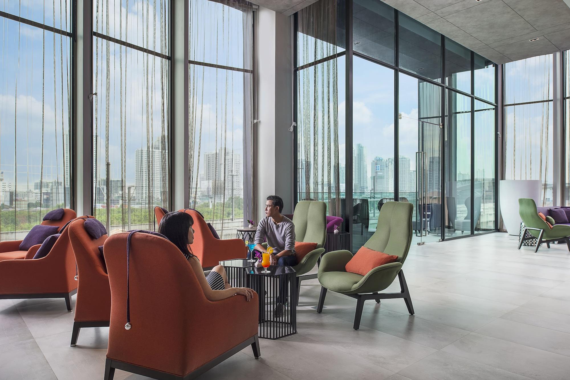 Vista Lobby Mercure Bangkok Makkasan