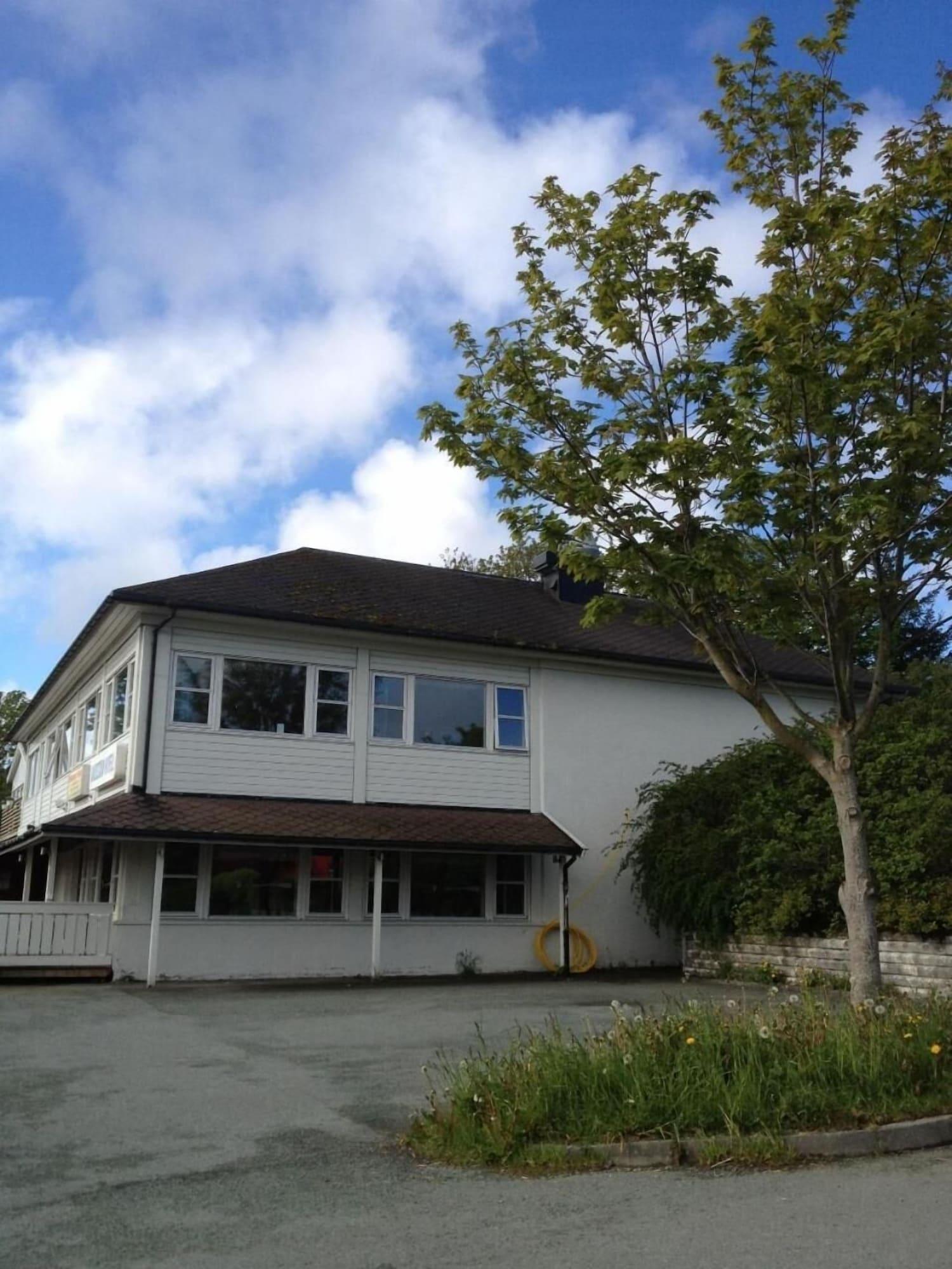 Vista Exterior Brekstad Gjestehus