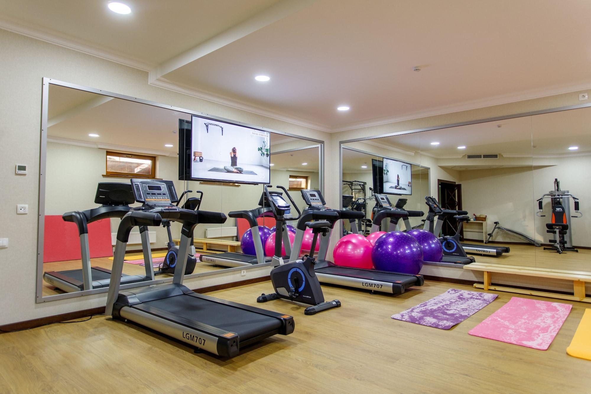 Gimnasio Navruz Hotel