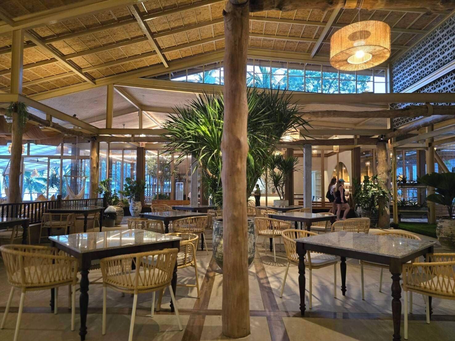 Restaurant Cocohut Beach Resort
