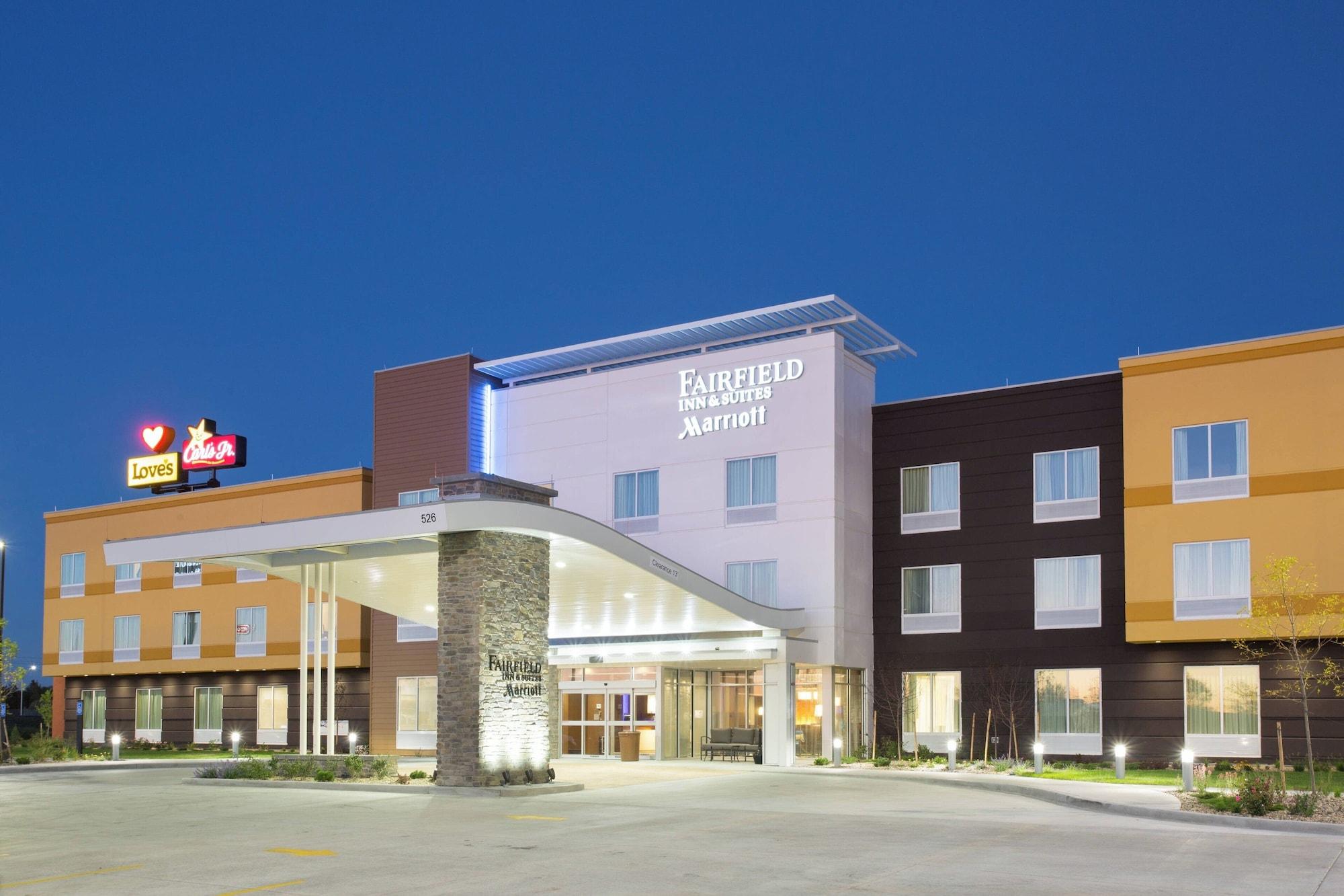 Vista Exterior Fairfield Inn & Suites by Marriott Burlington