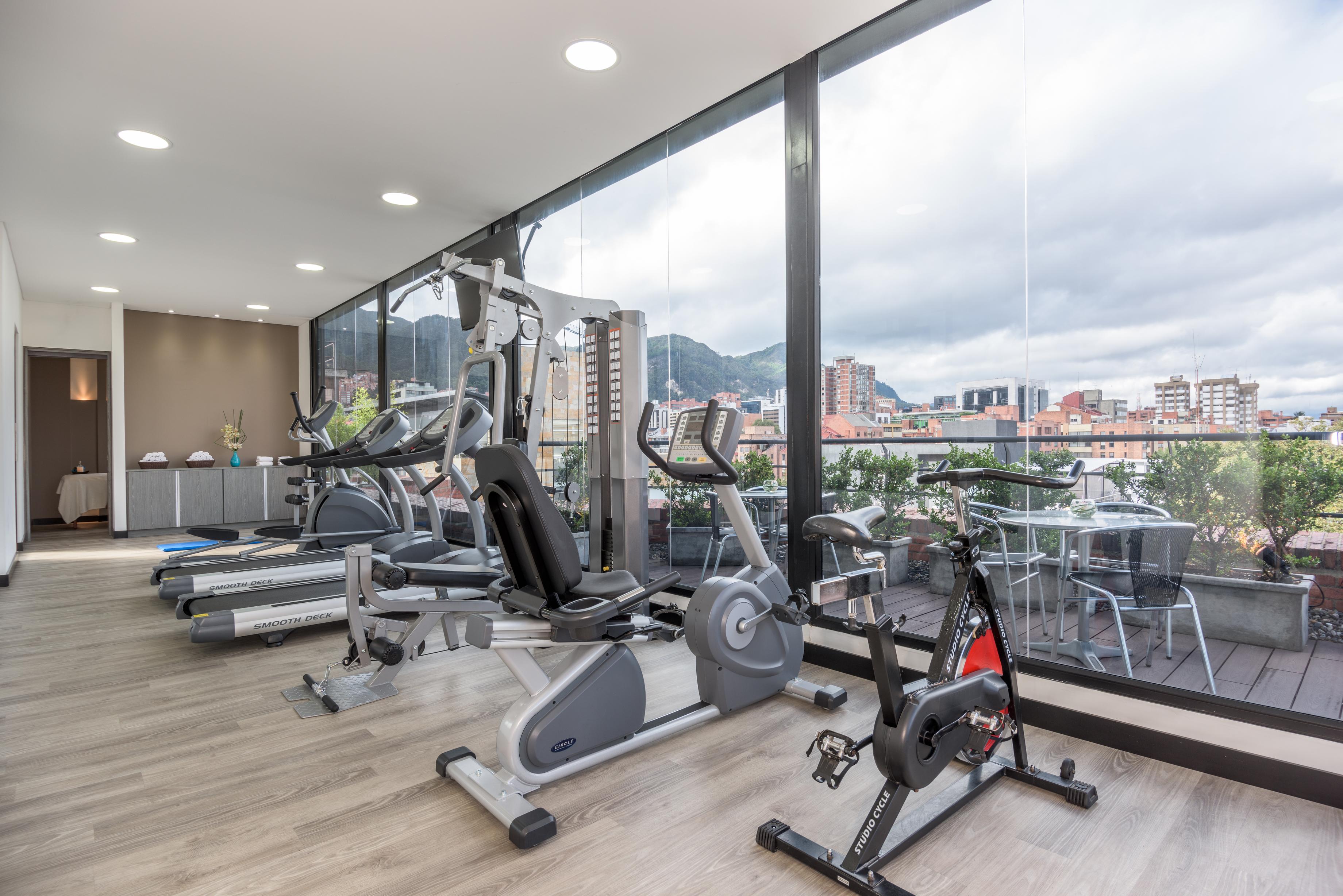 Gimnasio Avani Royal Zona T Bogotá Hotel (previously NH Bogotá Boheme Royal)