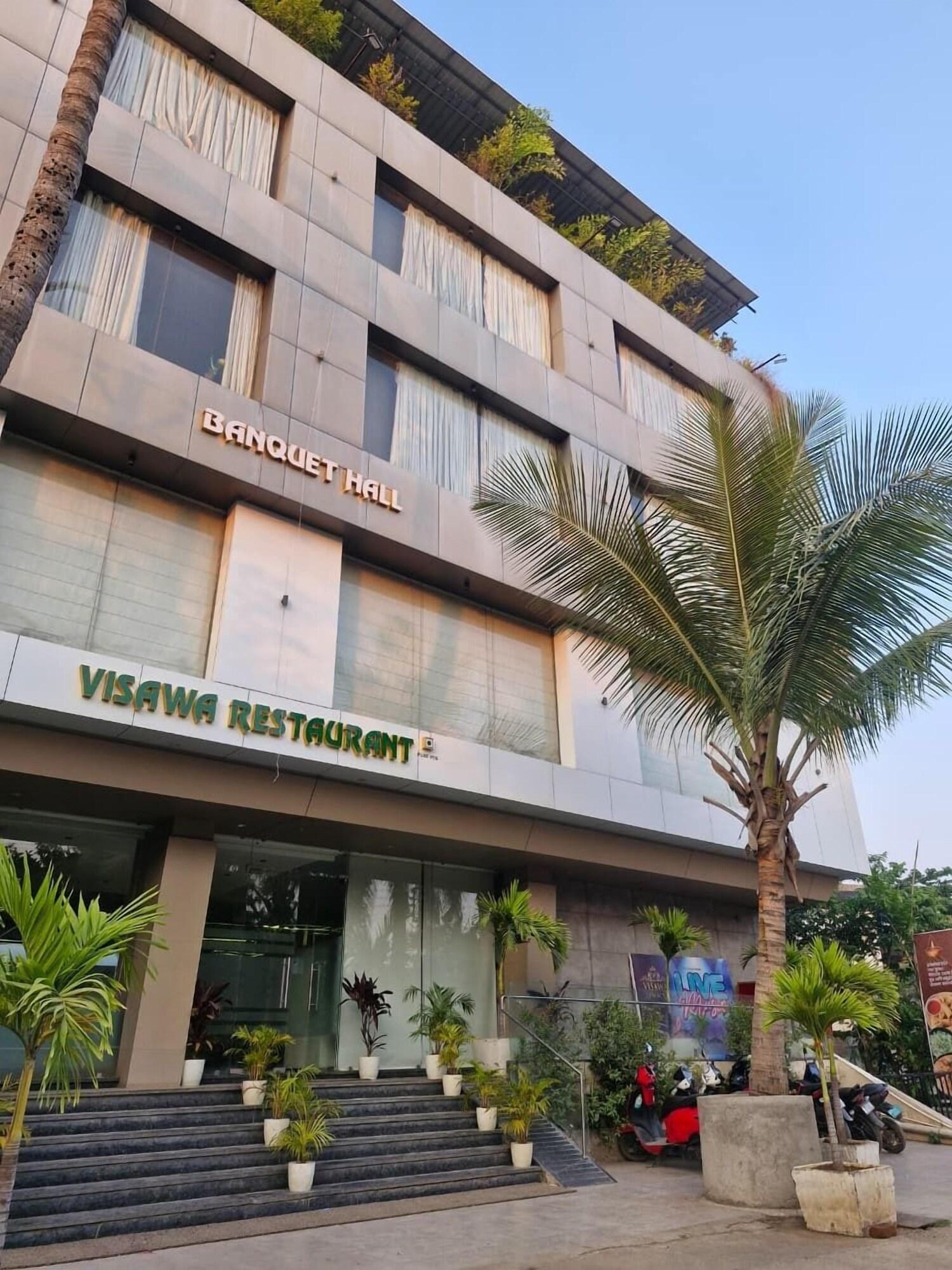 Varios Visawa Palace Nanded