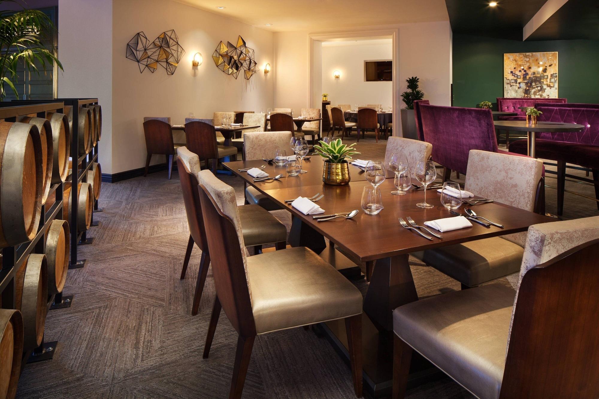 Restaurant Sheraton Gateway Los Angeles Hotel