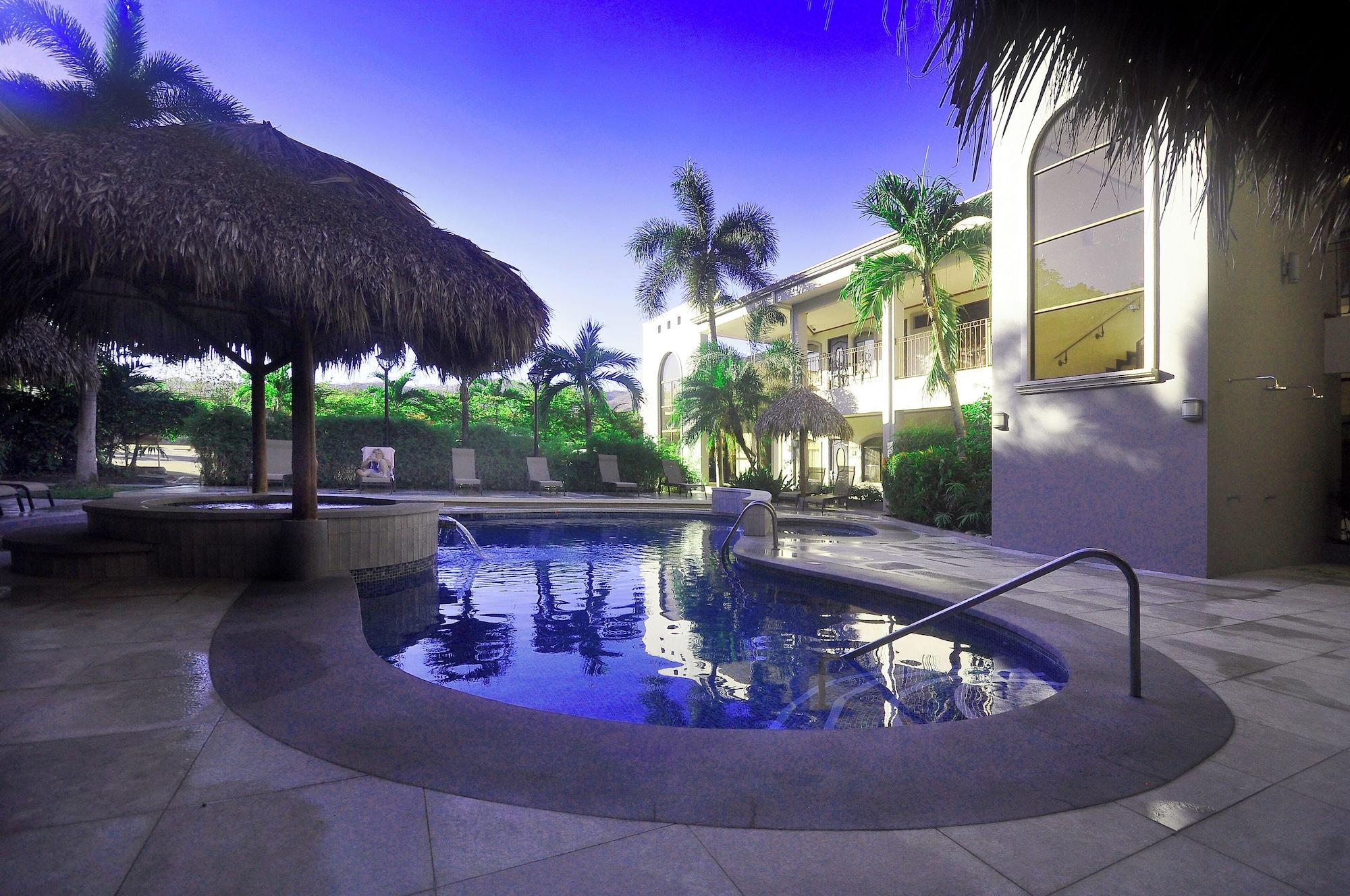 Vista Piscina Hotel Colono Beach