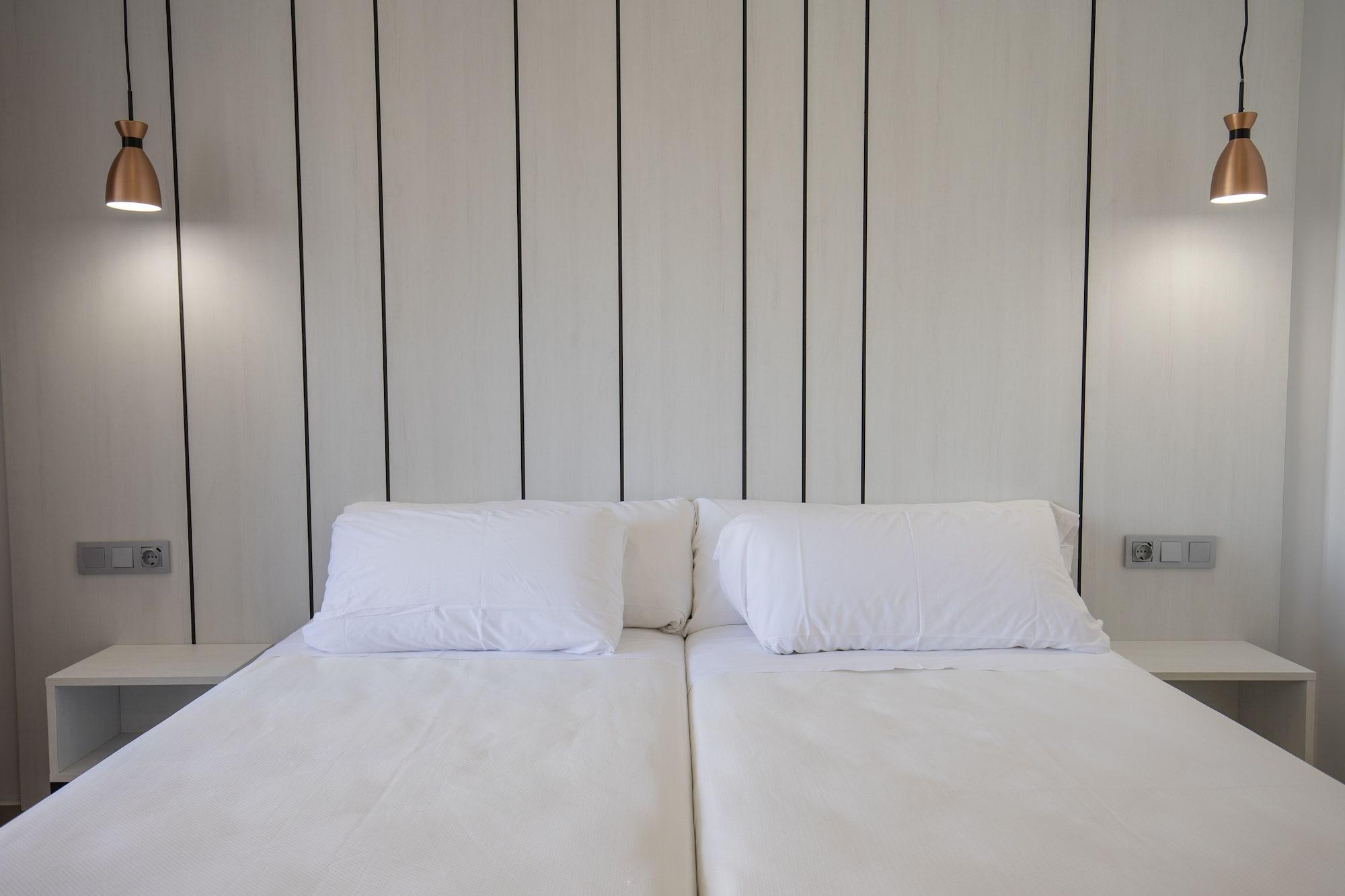 Habitación Aparthotel BCL Levante Beach