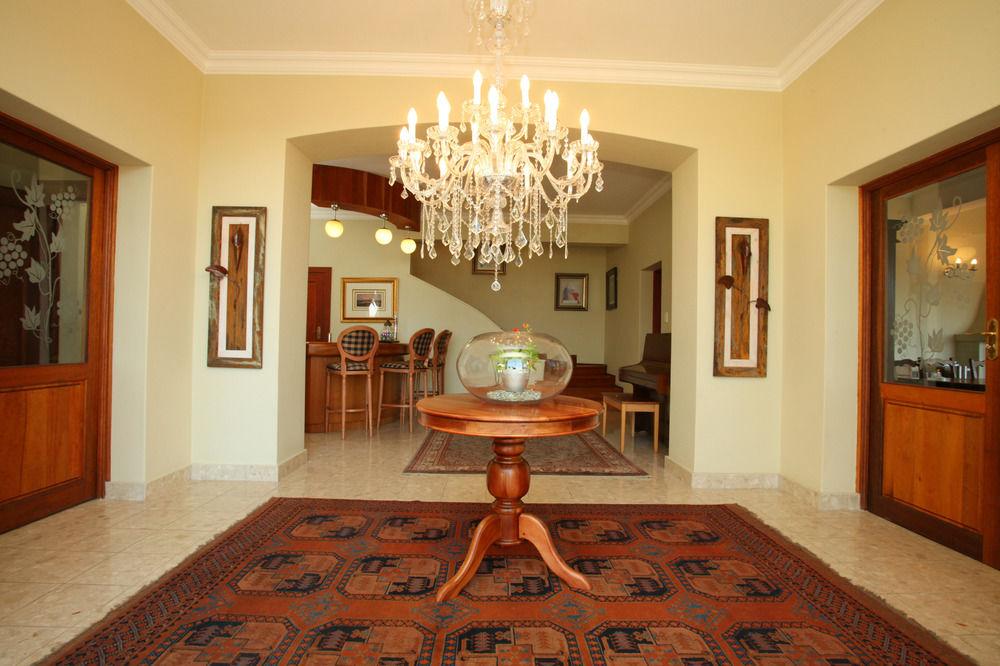 Comodidades del Alojamiento 12 on Hillel Guest Manor