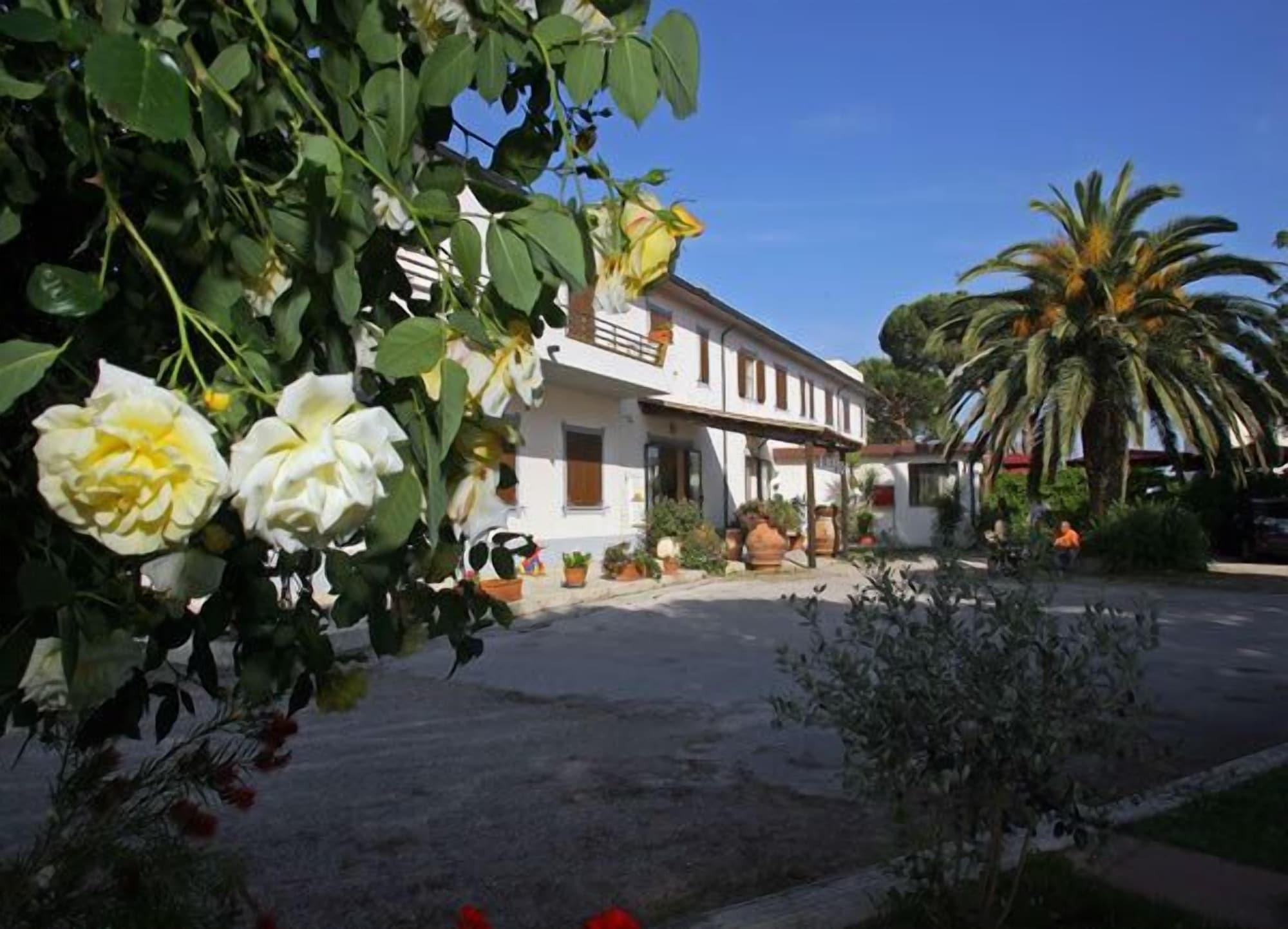 Vista Exterior I Briganti di Capalbio