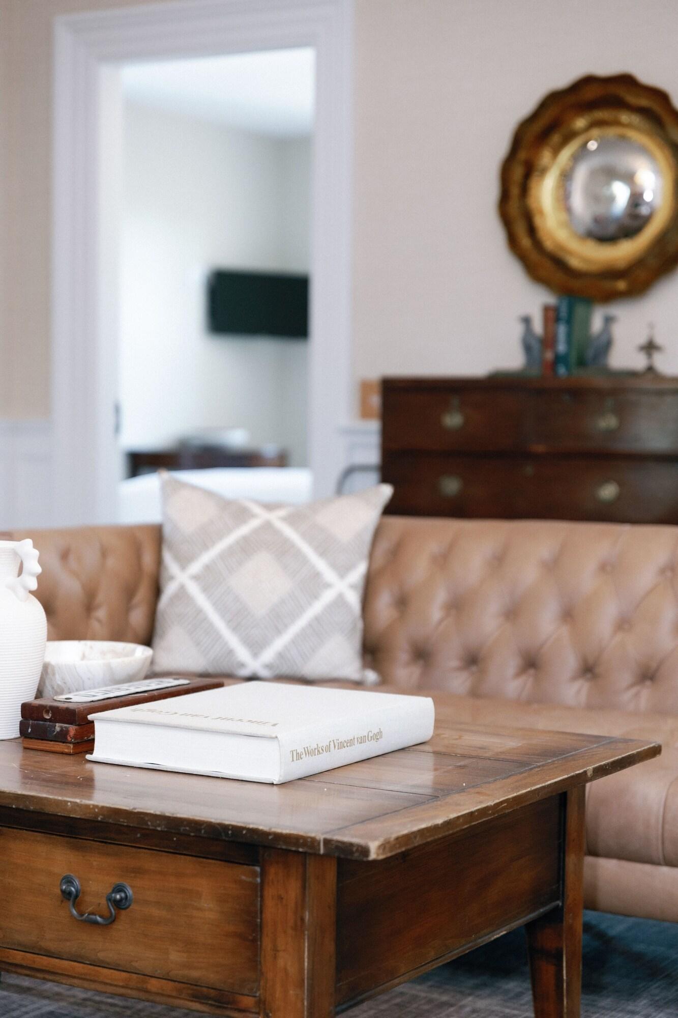 Vista Lobby The Bell Inn