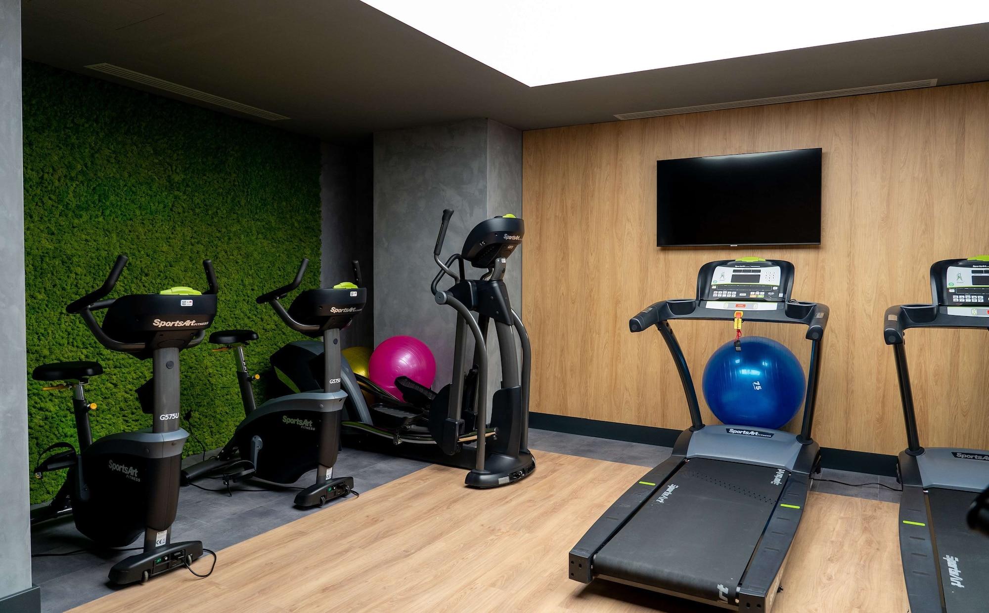 Gimnasio Radisson Blu Aurum Hotel, Brasov