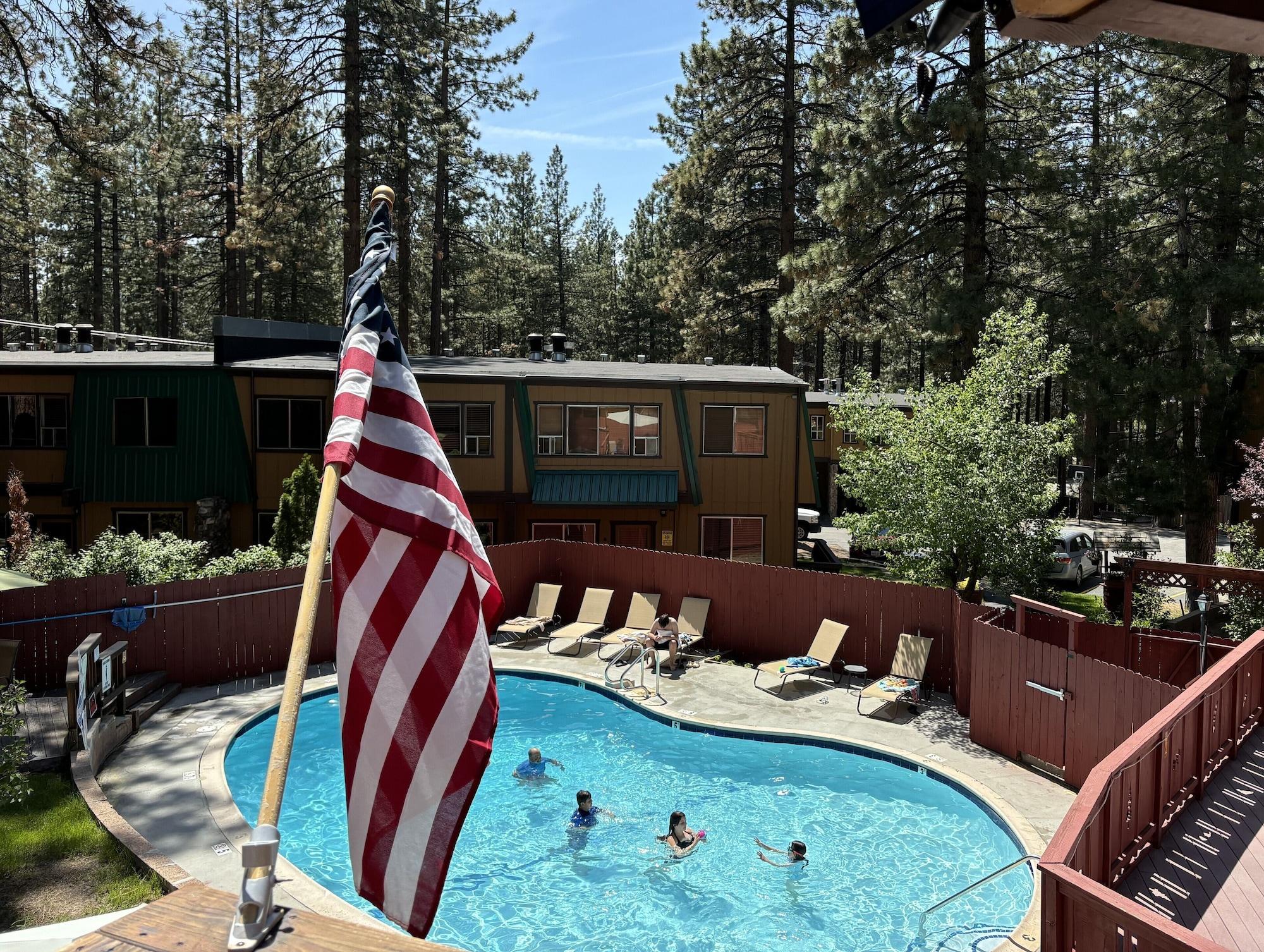 Varios Heavenly Valley Townhouses