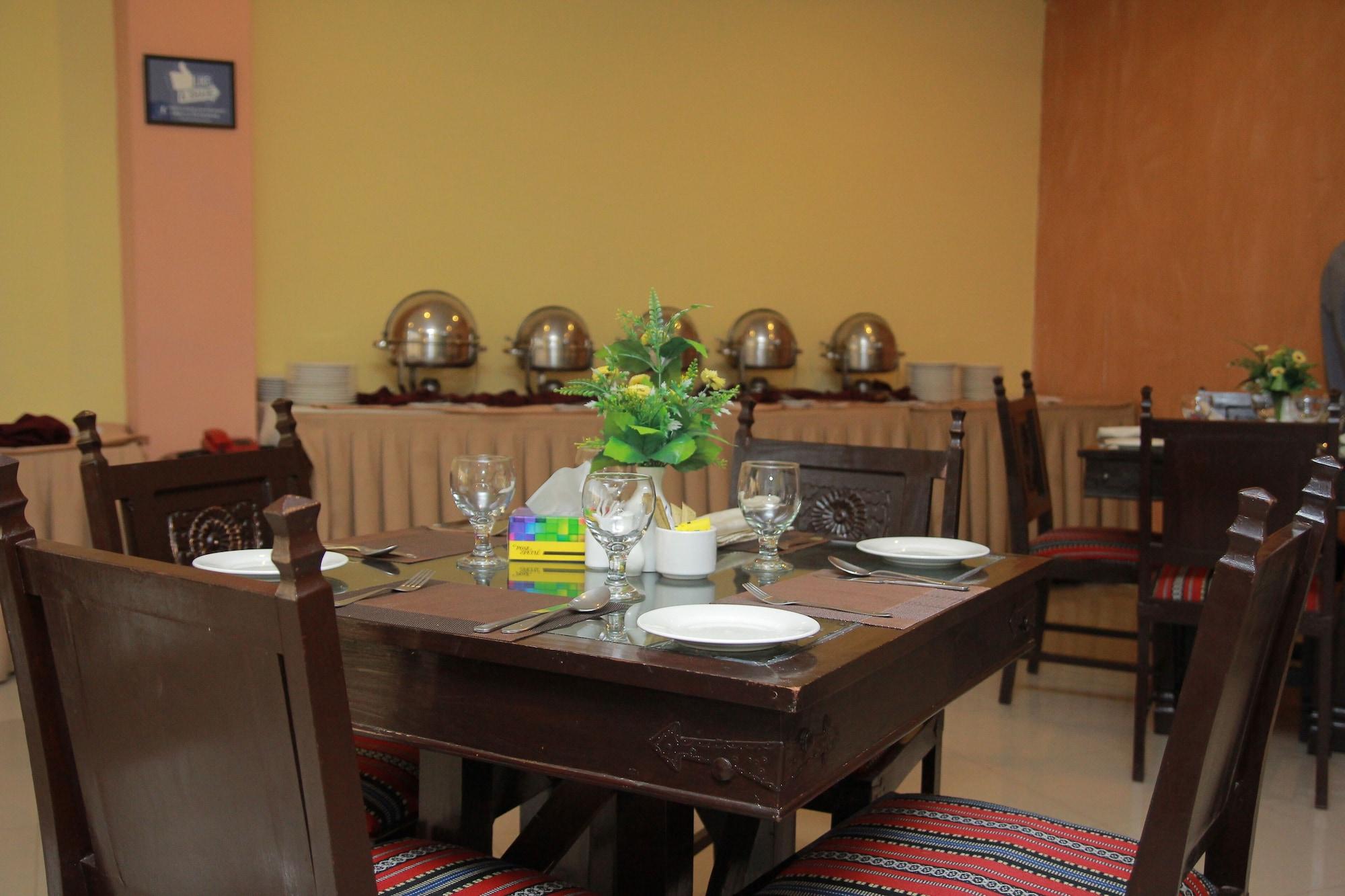 Restaurant Hotel One Lalazar Multan
