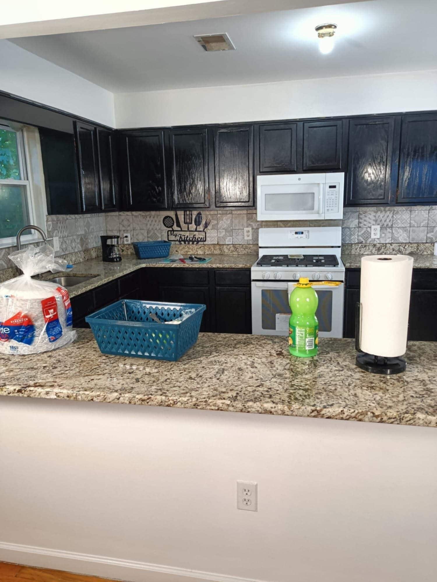 Restaurant Fada Guest House 38 Yates Ave Newark NJ