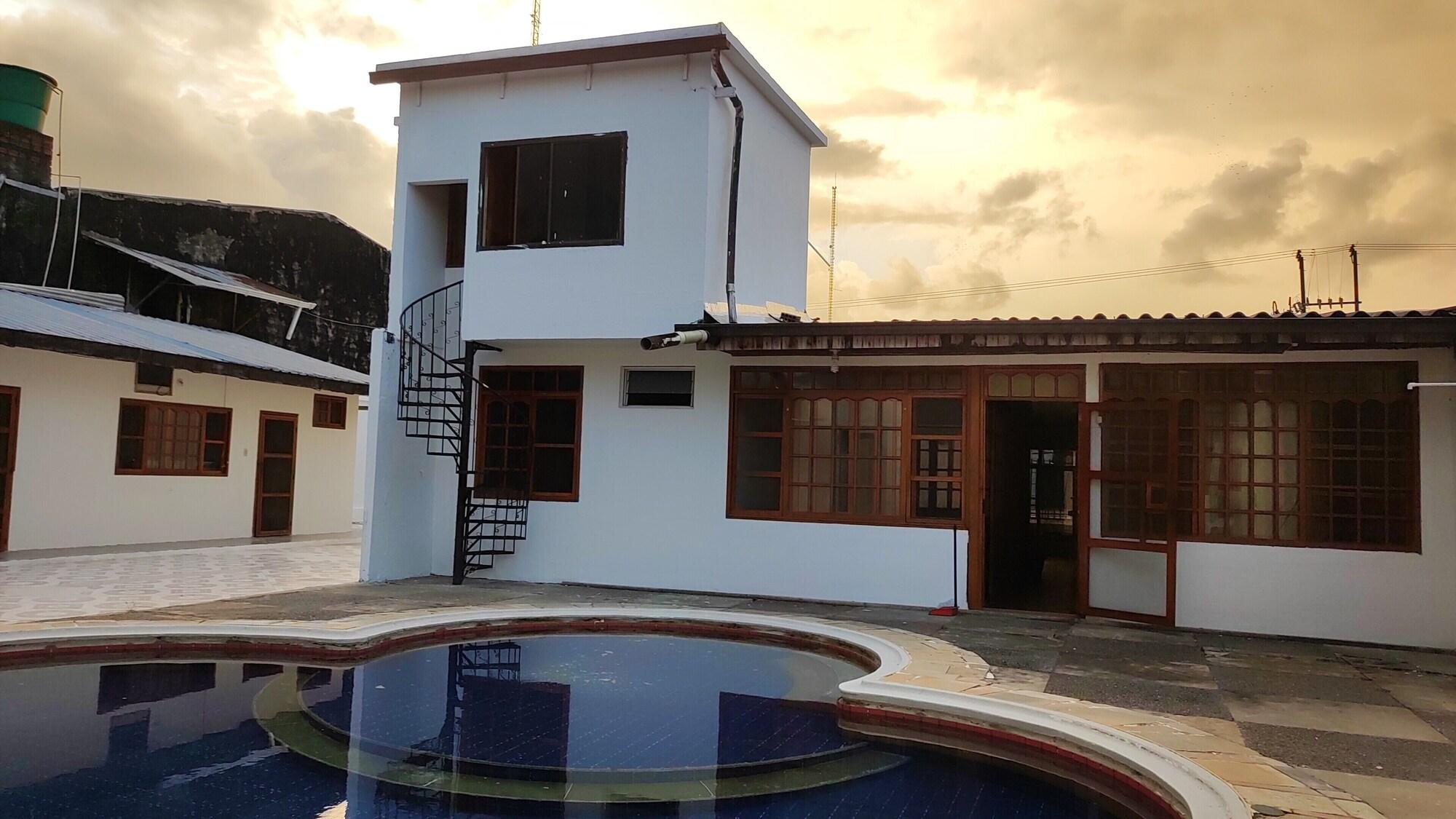 Varios Leticias Guest House
