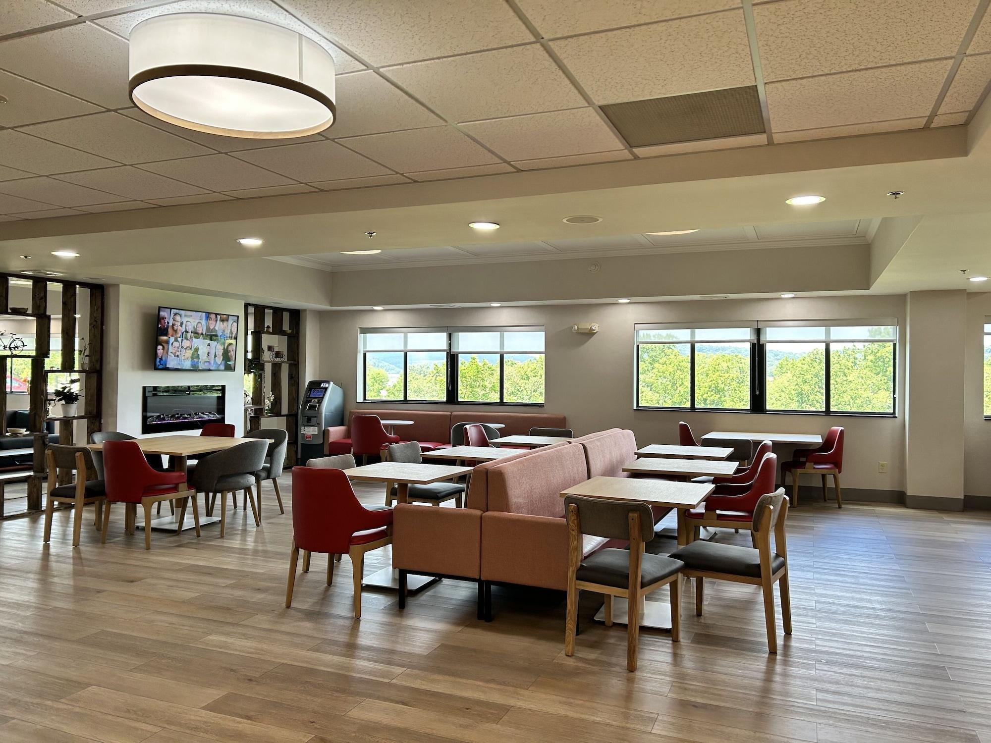 Restaurant Comfort Suites Bloomsburg