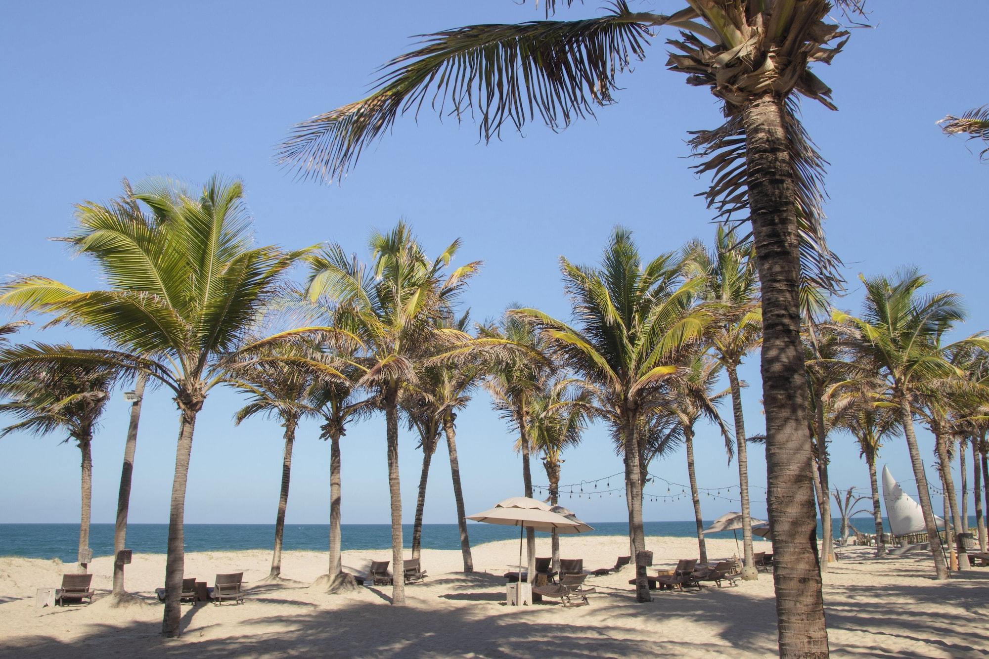 Playa Hotel Varandas Beach